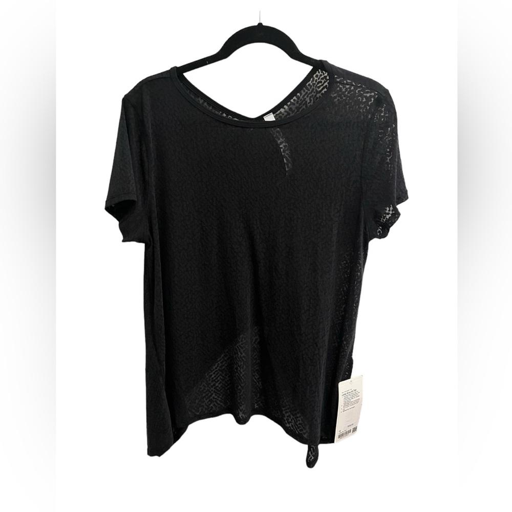NWT Lululemon Loop Around Tee